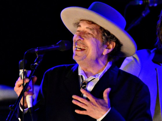 Image: FILE PHOTO: File photo of U.S. musician Bob Dylan performing during on day 2 of The Hop Festival in Paddock Wood