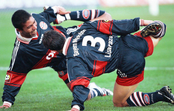 Gioavane Elber of Brazil and Bixente Lizarazu of France
