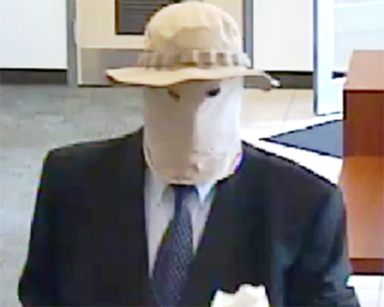 Image: Straw hat bandit