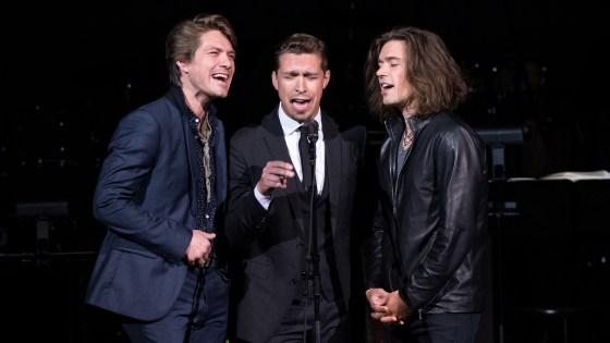 Hanson to 'MMMBop' and globetrot for huge 25th anniversary tour