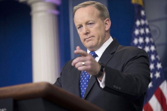 Image: Sean Spicer Press Briefing