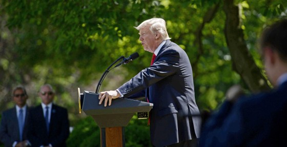 Image: US President Donald Trump announces his decision to withdraw the US from the Paris Climate Accords