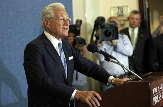 Image: U.S. President Trump's lawyer Kasowitz delivers a statement in Washington