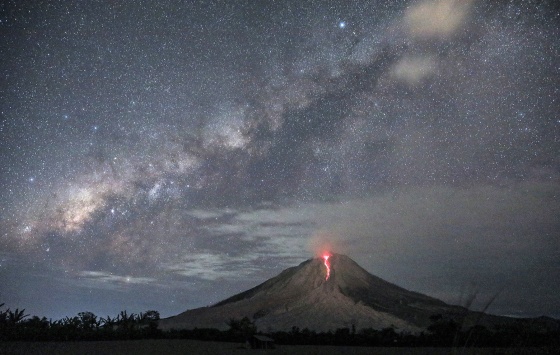 Image: Mount Sinabung erupts in Karo, Indonesia