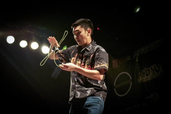 Evan Nagao at the 2017 European YoYoContest in Bratislava, Slovakia. He placed first in his division after a routine set to Lynyrd Skynyrd's "Freebird."