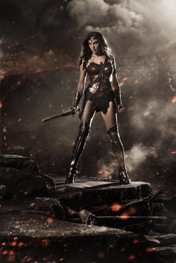 depict Actress Gal Gadot in the pregnant wonder woma