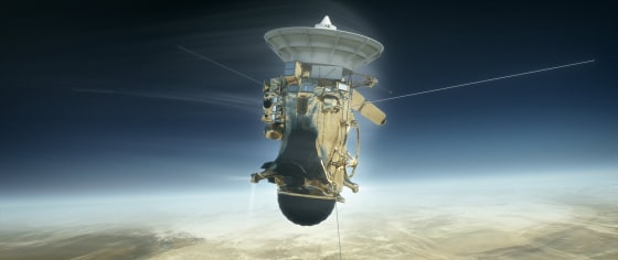 Image: Cassini spacecraft's final plunge into Saturn