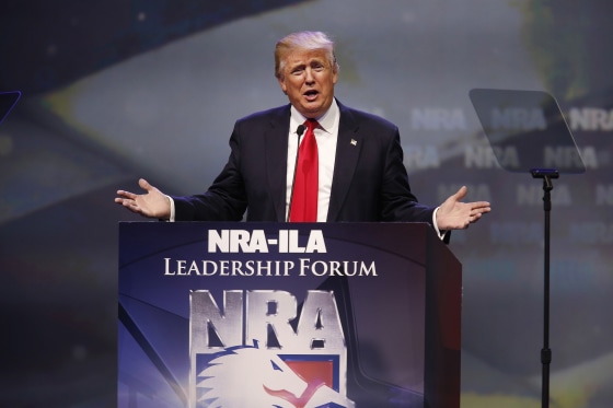 Image: Presumptive Republican Presidential Nominee Donald Trump Speaks At The National Rifle Association Annual Meeting