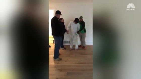 Image: After entering a private residence, ICE federal agents targeted a worker in the house and detained him