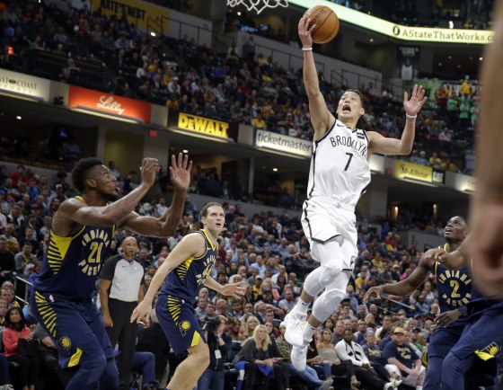 Image: Thaddeus Young, Jeremy Lin