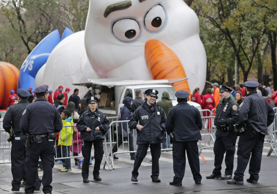 Image: Thanksgiving Day Parade Prep