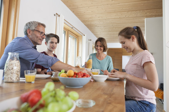 Image: Family having breakfast at home