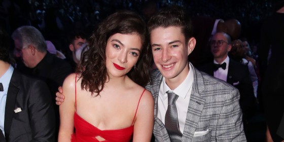 Lorde's Grammys dress had a poem from Jenny Holzer sewn in