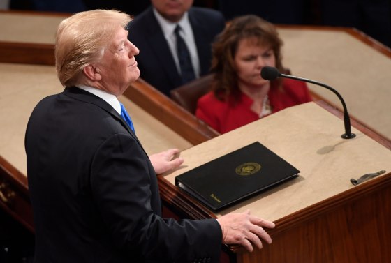 Image: Trump delivers the State of the Union address