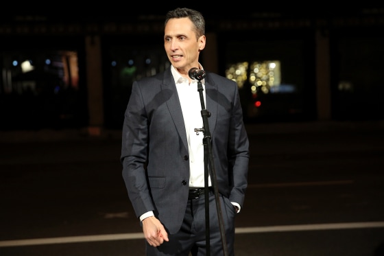 2017 Saks Fifth Avenue Holiday Window Unveiling And Light Show