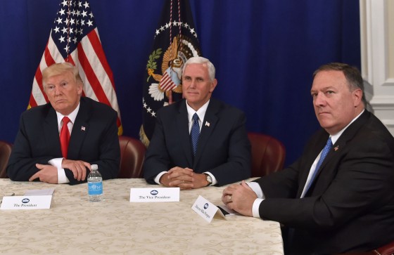 Image: Trump, Pence, Pompeo