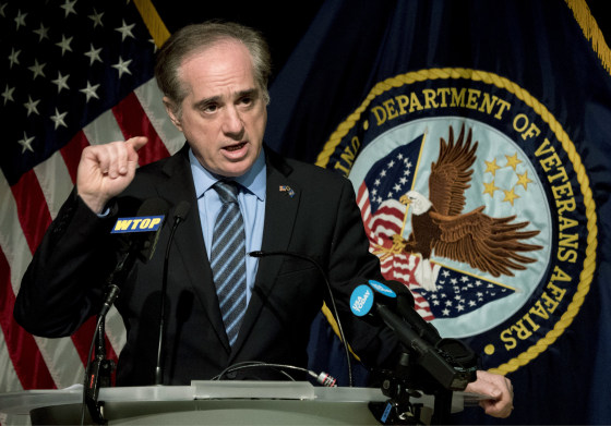 Image: Veterans Affairs Secretary David Shulkin speaks at a news conference