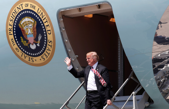 Image: President Donald Trump waves from Air Force One upon arrival in West Palm Beach