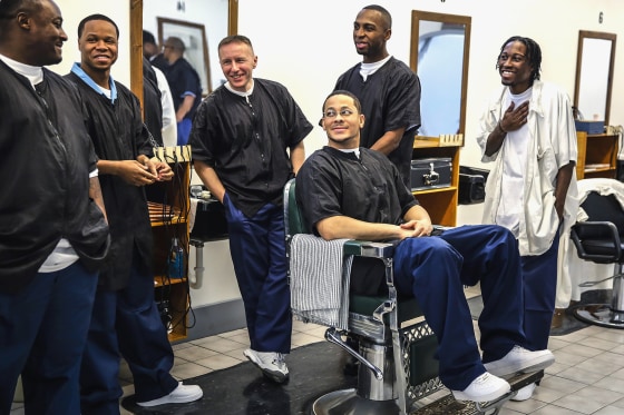 Image: Stateville Correctional Center barber school