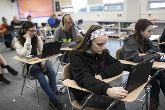 Image: Students tune in to a digital Spanish class at Union School Corp.