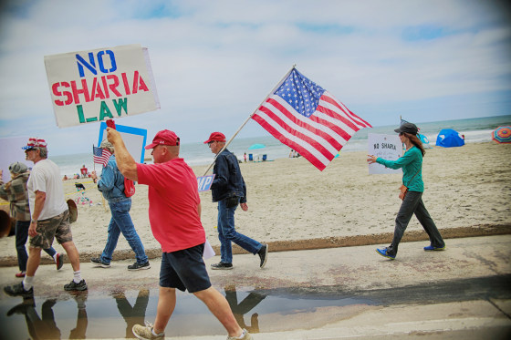 US-PROTEST-MUSLIMS-SHARIA