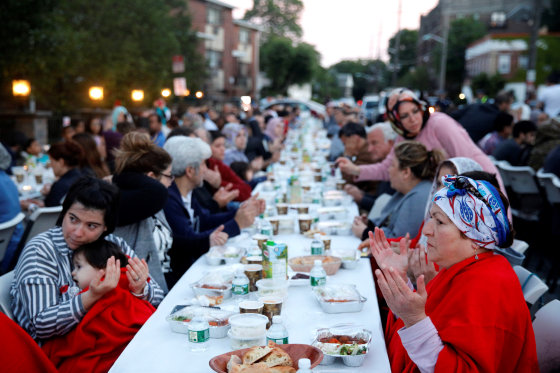 Image: Attendees gather at an iftar dinner organized by Bergen Diyanet Mosque and Cultural Center