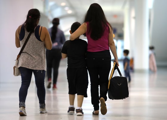 Image: Reunited migrant family