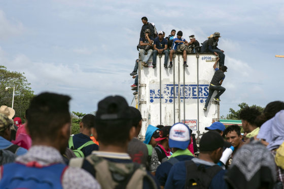 Image: Migrant caravan
