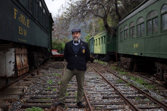 In Chile this man has an epic train set in his backyard. They re real trains