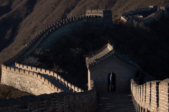 The Great Wall of China doesn't exist – History of International Relations