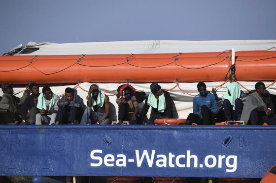 Image: Migrants aboard Sea-Watch 3