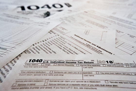 Majority of Americans say they expect their taxes to stay the same or go up