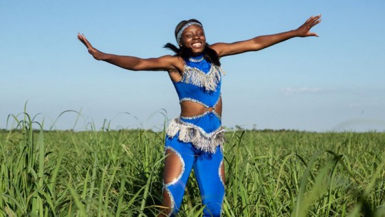 "Pahokee" follows four teens during their senior year in a small town in the Florida Everglades.