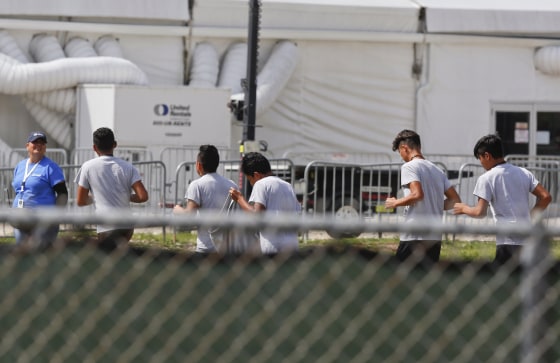 Image: Migrant children