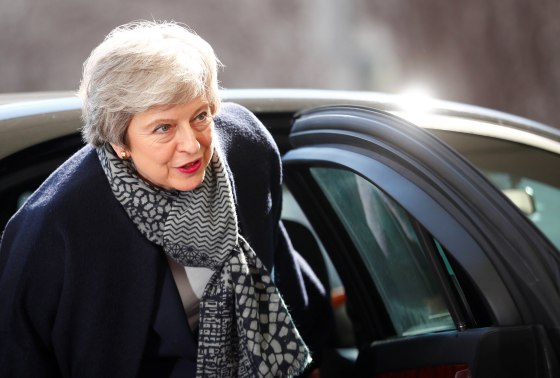Image: British Prime Minister Theresa May arrives for a meeting with German Chancellor Angela Merkel, at the chancellery in Berlin