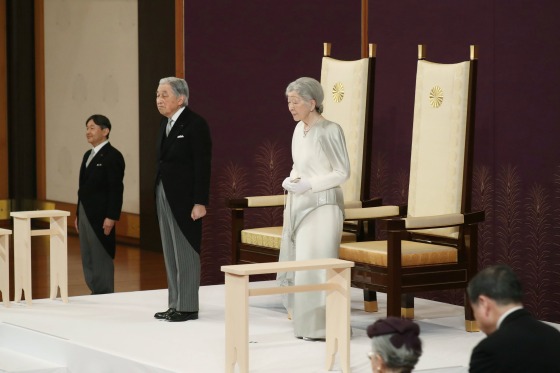 Image: Japan's Emperor Akihito and Empress Michiko attend a ritual called Taiirei-Seiden-no-gi, a ceremony for the Emperor's abdication, at the Imperial Palace in Tokyo