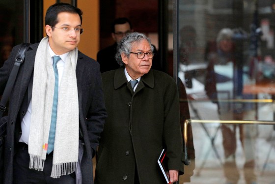 Image: FILE PHOTO: John Kapoor the billionaire founder of Insys Therapeutics Inc. leaves the federal courthouse in Boston