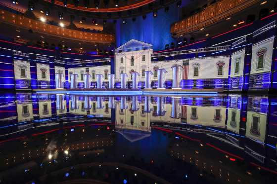 Image: Democratic Presidential Candidates Attend First Debates Of 2020 Election