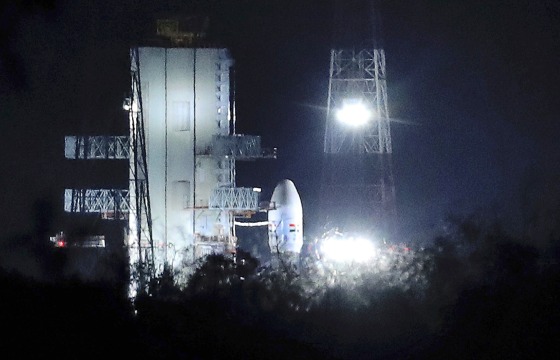 Image: The Indian Space Research Organization's called off the launch of a moon mission on July 15, 2019. The launch-vehicle-system is seen at the launchpad in Sriharikota, India.