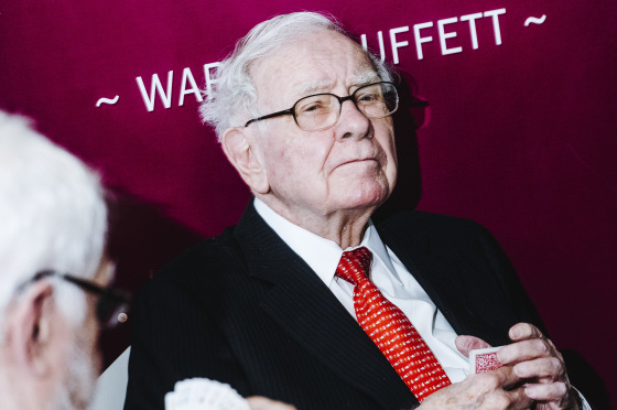 Inside The Berkshire Hathaway Inc. Annual General Meeting