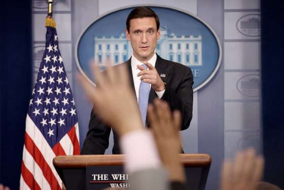 Image: Tom Bossert answers questions during a White House briefing