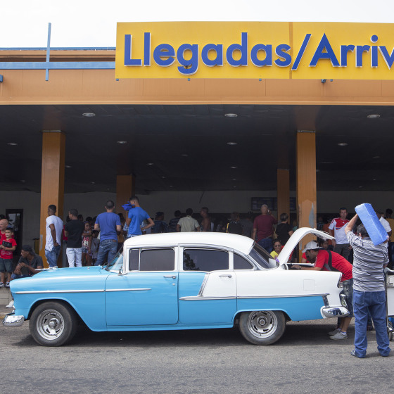 Image: Cuba airport arrivals