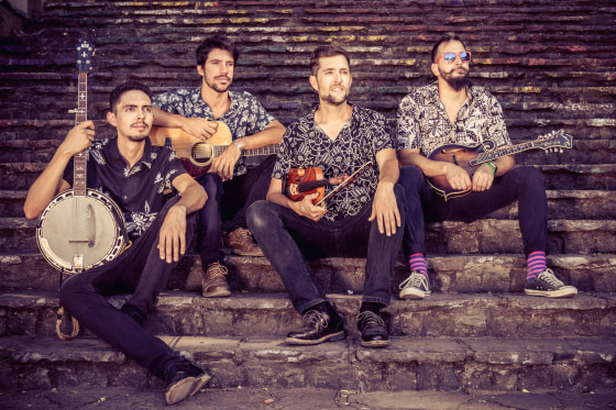Che Apalache, a four-man string band based in Buenos Aires with members from Argentina, Mexico and the United States, was nominated for a Grammy for their album \"Rearrange My Heart.\"