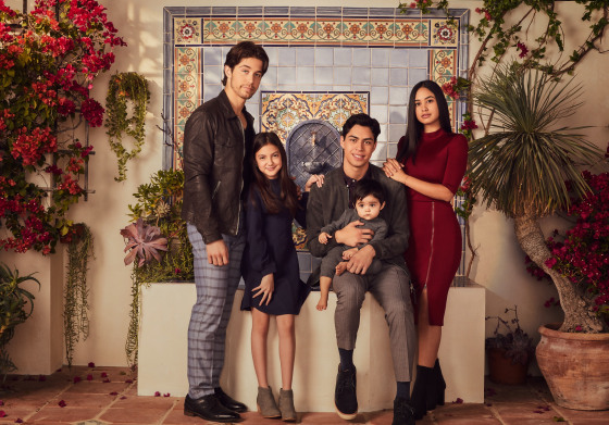 "Party of Five" stars Brandon Larracuente as Emilio Acosta, Elle Paris Legaspi as Valentina Acosta, Niko Guardado as Beto Acosta and Emily Tosta as Lucia Acosta.