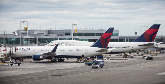 Image: Delta Reports Higher Than Expected Quarterly Earnings