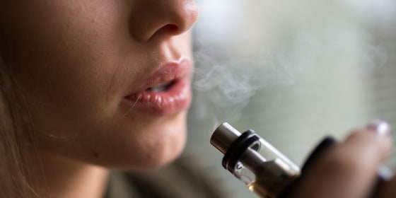 Social distancing is a 'golden opportunity' to quit vaping