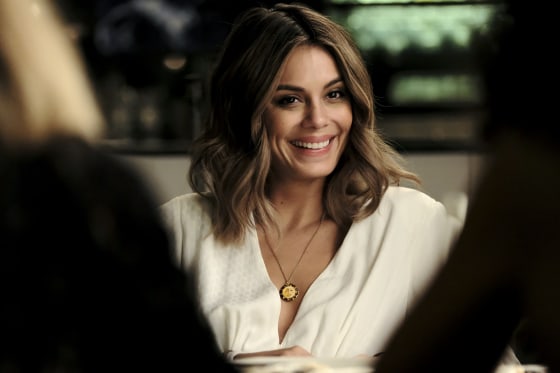 Image: Nathalie Kelley in ABC's \"The Baker and the Beauty.\"