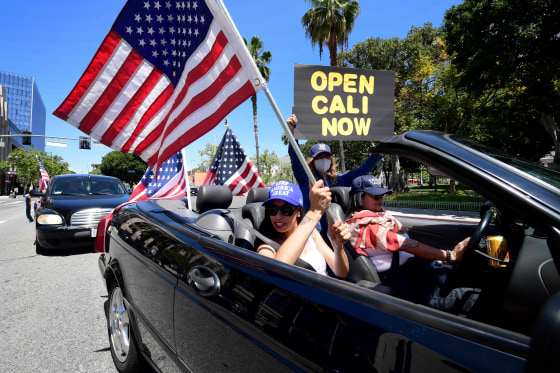 Image: Protesters call for stay-at-home orders to be lifted in Los Angeles on April 22, 2020.