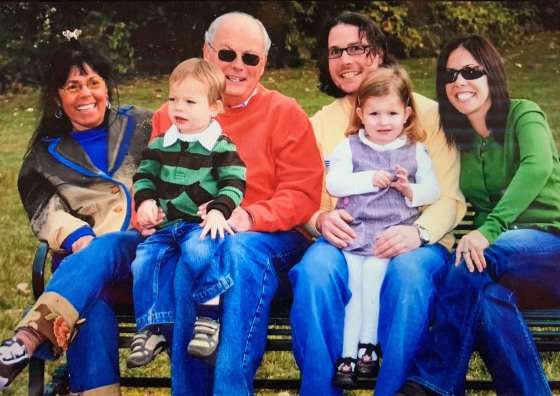 JoAnn Bell with her husband, children and grandchildren