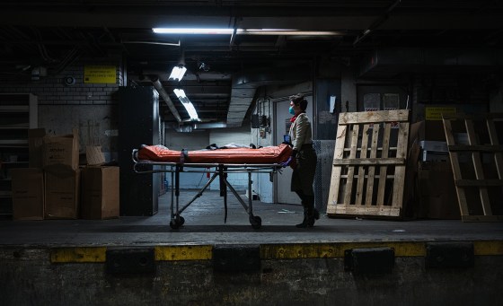 Image: Funeral Home Director In Residency Begins Career As Coronavirus Pandemic Overwhelms Industry